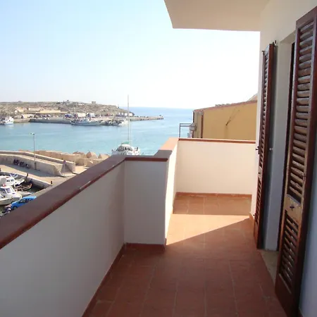 Bb Cavaliere Lampedusa