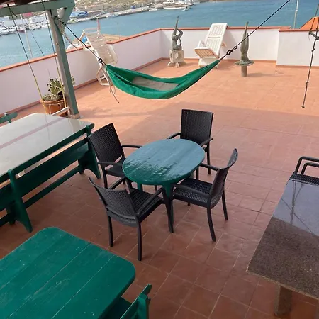 Bed & Breakfast Bb Cavaliere Lampedusa